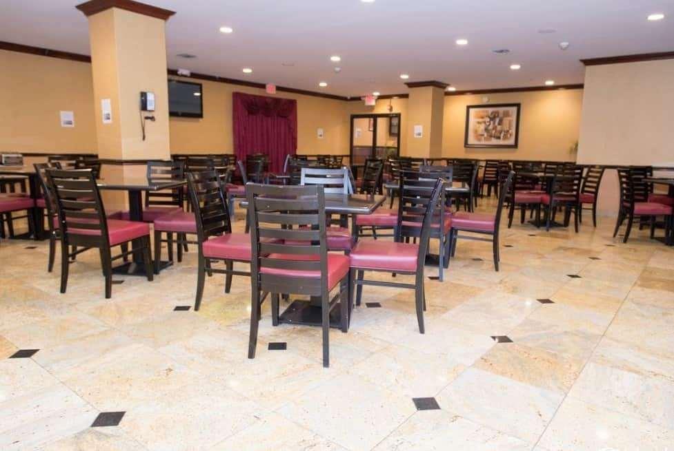 Days Hotel By Wyndham North Bergen Exterior photo