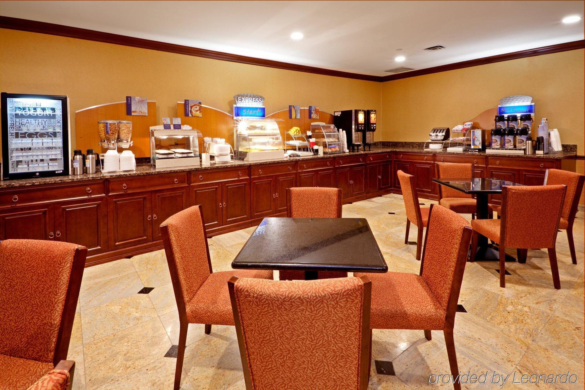 Days Hotel By Wyndham North Bergen Restaurant photo